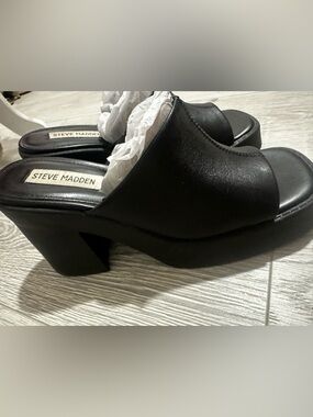 Steve Madden Black Leather Slide Mules with Block Heel